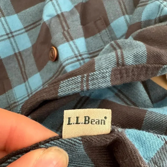 LL Bean Navy Blue Plaid Twill Button Shirt Traditional Fit L - Picture 8 of 11